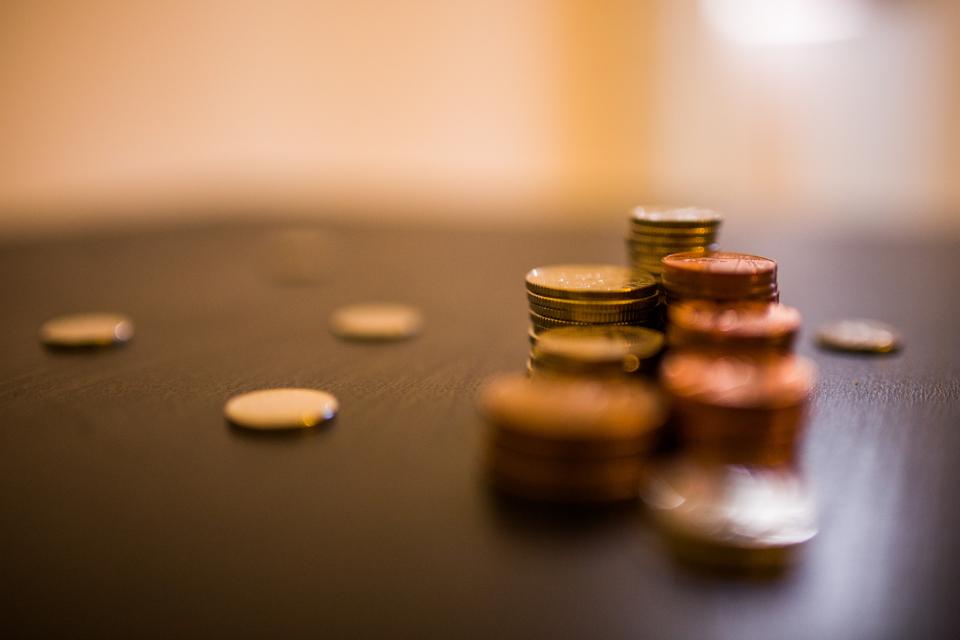 How to Pay Employees in China: Payroll, Social Insurance, Housing Fund, and IIT Withholding for WFOEs